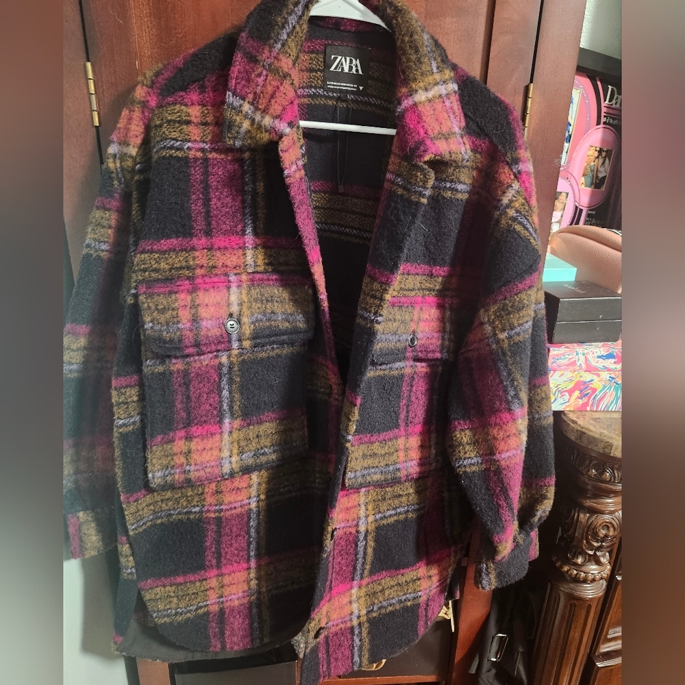 [zara] oversized blogger favorite plaid shacket.  S-M - Picture 10 of 14